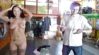 Mulher gordinha está ...