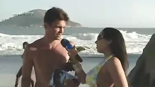 Sua buceta ensaboada ...
