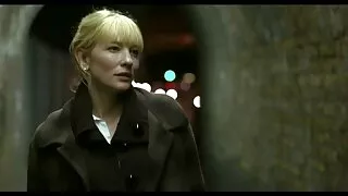 A atriz pornô morena ...