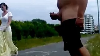 A gracinha esbelta m ...
