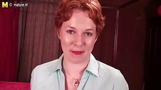 A estudante morena b ...