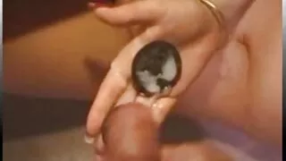 Loira pálida e excên ...