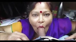 Down to fuck chick T ...