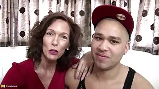 A enfermeira morena  ...