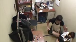 Garota asiática sedu ...